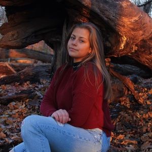 Meet your Posher, Bella